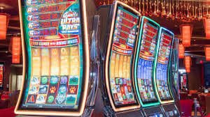 Antarmuka aplikasi respin123 menampilkan permainan slot dan taruhan olahraga